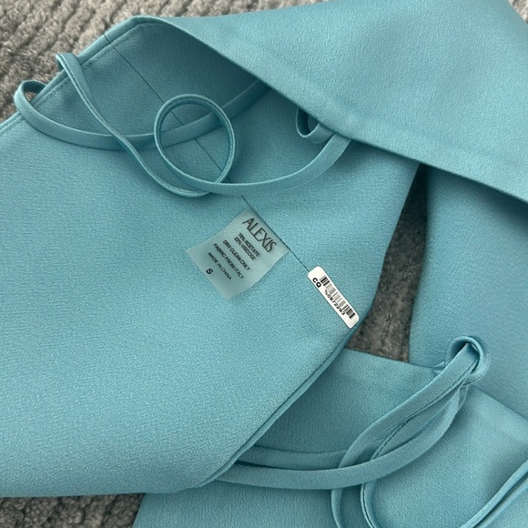 ALEXIS SET - Picture 12 of 12